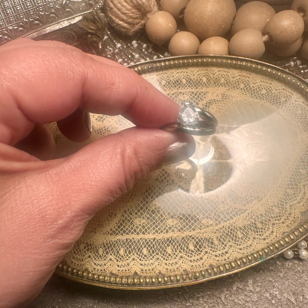 Elegant Silver Women's Ring